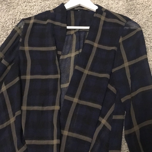 Silk shirt - Picture 2 of 4